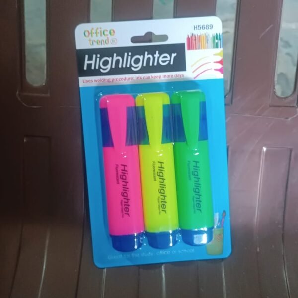 Highlighter Pen, Assorted Colours Water Based Broad Tip Writing Marker (3 Pcs Set)