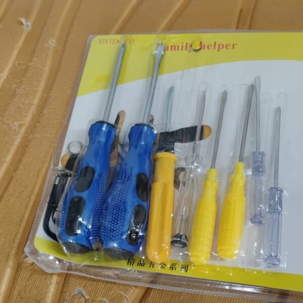 8 In 1 Hand Tool Kit