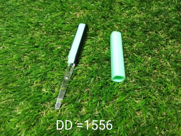 30c776f8-b730-4a25-9f85-bb84af8e79ce.jpg Pen Style Design Portable Scissors for Multipurpose Use