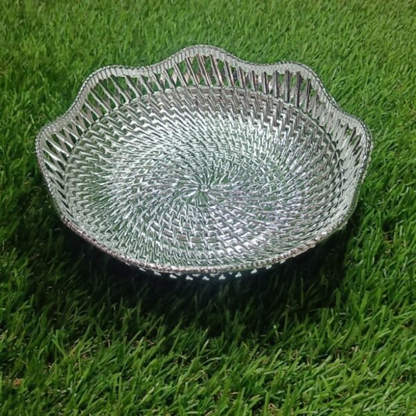 3158aa64-9662-4d6e-95e3-c6a4fe986338.jpg Round Traditional Multipurpose Mukhwas Serving Tray – Decorative Platters (1 Pc)