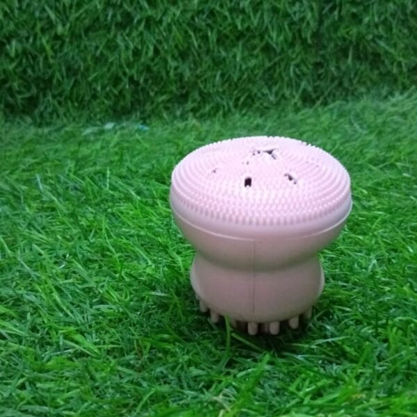 Facial Cleansing Brushes – Cute Octopus Shape Silicone Face Scrubber Massager (1 Pc)