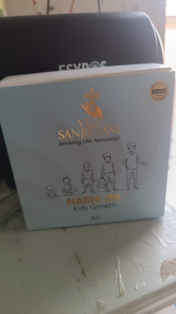 376c5ed0-7bf4-48f5-b222-b8d5bc6fea76.jpg Ved Sanjeevani Nabhi Oil for Kids Growth (30ML / 1 Pc)