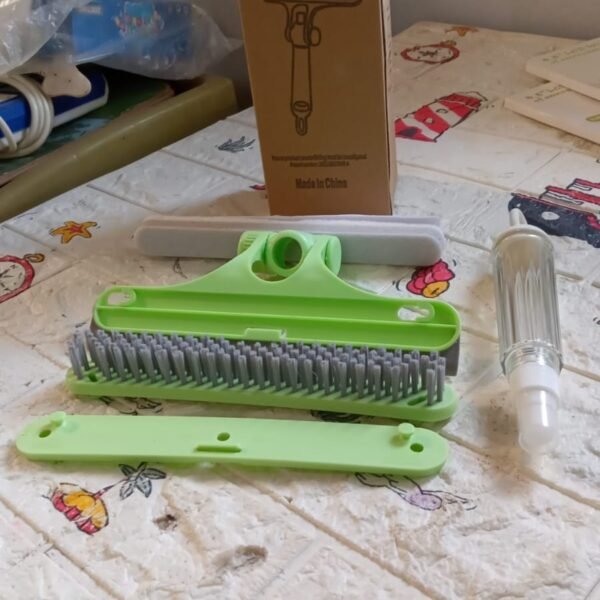 39221853-97eb-4406-9769-7710e26cac56.jpg 4 in 1 Multifunctional Glass Scraper, Window Glass Wiper with Watering Can, Silicon Cleaning Squeegee with Two Brush Heads, Practical Squeegee for Shower Doors, Windows, Tiles and Car Glass