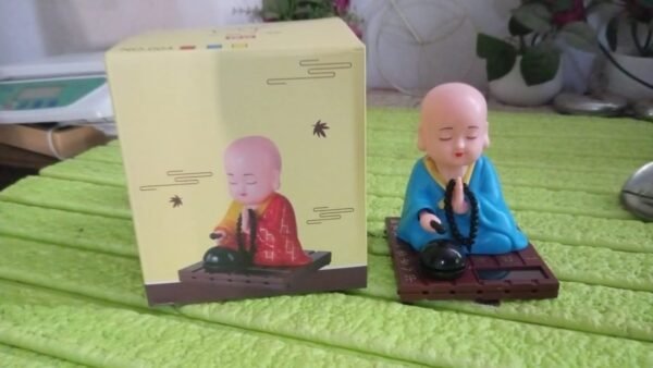 Solar Powered Sitting Buddha Statue (1 Pc / Medium)