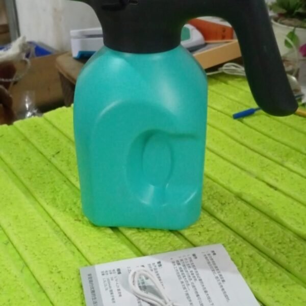 3a3aed58-747d-4e6e-a44d-a4d0fda2f37b.jpg Electric Spray Bottle Garden Sprayer Automatic Watering Can (1Pc / 2Ltr.)