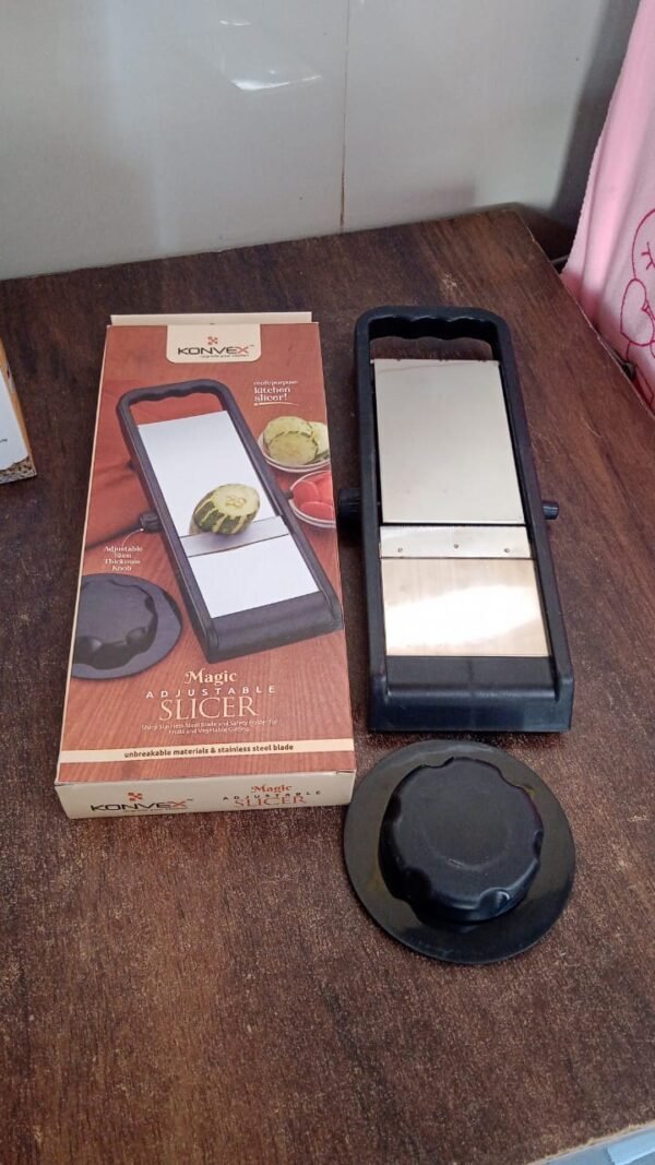 3a7e913c-fbcf-4d74-b3e3-5a1760a4b87c.jpg Premium Multipurpose Potato / Onion Slicer and Grater (1 Pc)