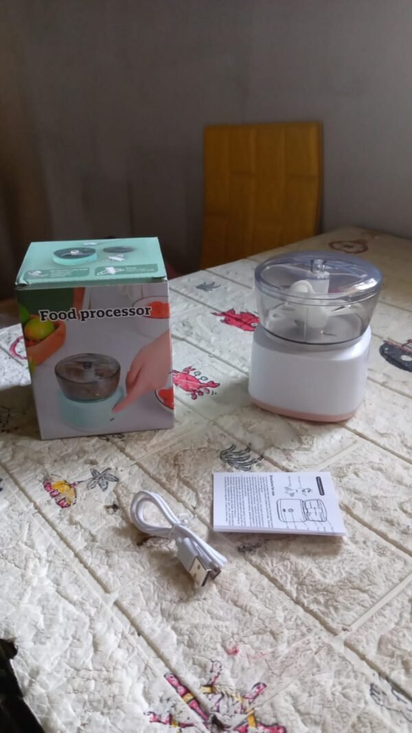 3ae9d6de-50f7-4bc5-8bf1-10a42006f9d0.jpg Portable Mini Food Processor Chopper Electric Veggie Chopper 3 Blades With Charching Cable Type C, Vegetable Chopper, Garlic Chopper Food Grinder for Chopping Ginger, Pepper Chili, Onion, Fruit, Meat