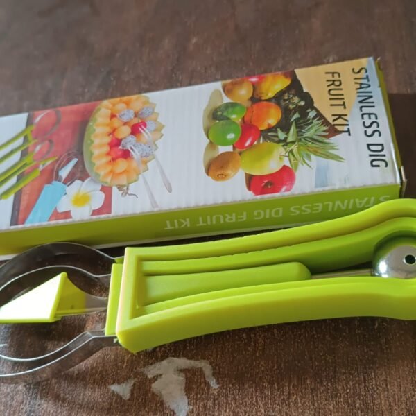 3d83de95-c15d-4b7d-8d40-fff955ece5e0.jpg Professional 3 in 1 Stainless Steel Watermelon Cutter Fruit Carving Tools Set (1 Set)