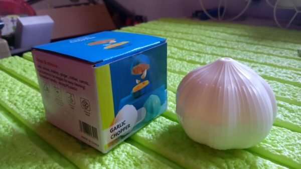 Garlic Press Sharpener Manual Ginger Chili Garlic Crusher  Kitchen Use