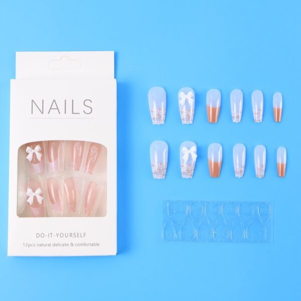 Reusable Press-On Artificial Nails with Adhesive Stickers fake nails (1 Pkt)