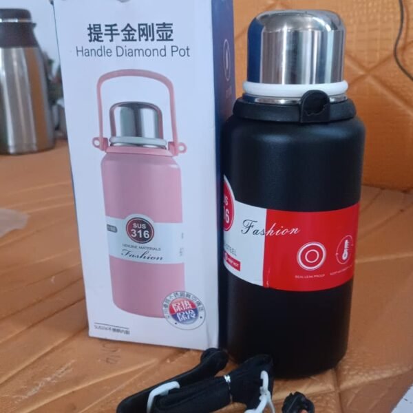 Stainless Steel Airtight Insulated Thermos Bottle (1200Ml Approx)