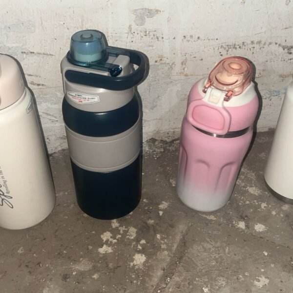 Stainless Steel Insulated Vacuum Water Bottle (Mix Design / 1 Pc)