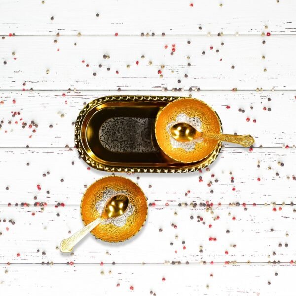 3image_df1f55f3-1ddf-4682-8327-479a939cab95.jpg Gold Silver Plated 2 Bowl 2 Spoon Tray Set