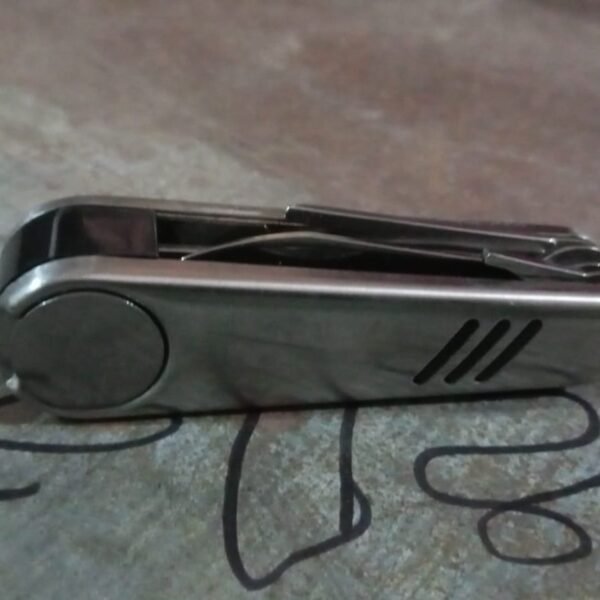 40400bd7-ab69-463f-9fca-5f9746535bdb.jpg Multi Function Pocket Tools Chest Knife (1 Pc)