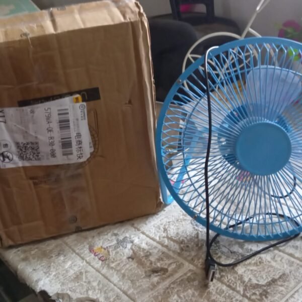 42e1a20e-c61f-46a6-abb0-faaa80b6240a.jpg Big USB Table Desk Personal Metal Electronic Fan, For Office, School Use (1 Pc)