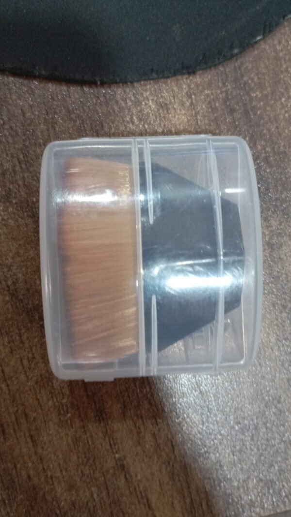 4315b9eb-70b9-46a4-8d46-553099f022c1.jpg Perfect Foundation Makeup Brush with Portable Case (1 Pc)