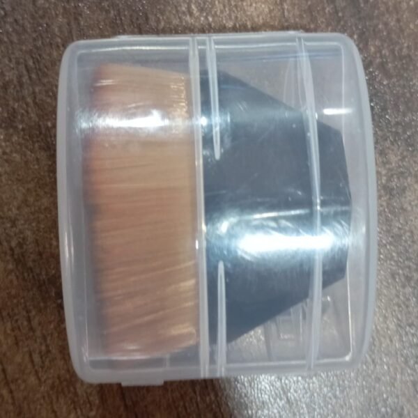 4315b9eb-70b9-46a4-8d46-553099f022c1.jpg Perfect Foundation Makeup Brush with Portable Case (1 Pc)