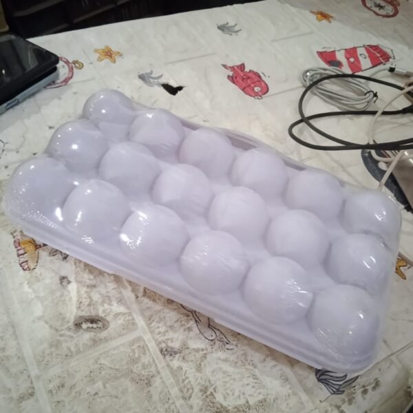 44f6c3e0-a8e6-4aa0-b400-bec667018e48.jpg 18 Grid Egg Holder Storage, Shock-Proof Egg Container with Buckle