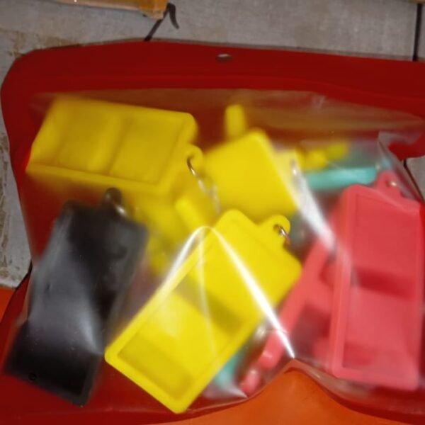 4612ab49-8b64-4fd9-9808-ca36d6e410d0.jpg Plastic 2-in-1 Mobile Stand Keychain (9 Pc)