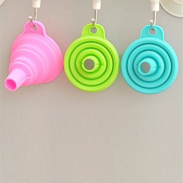 467704.jpg Silicone Funnel for Kitchen Use Oil Pouring Sauce Water Juice