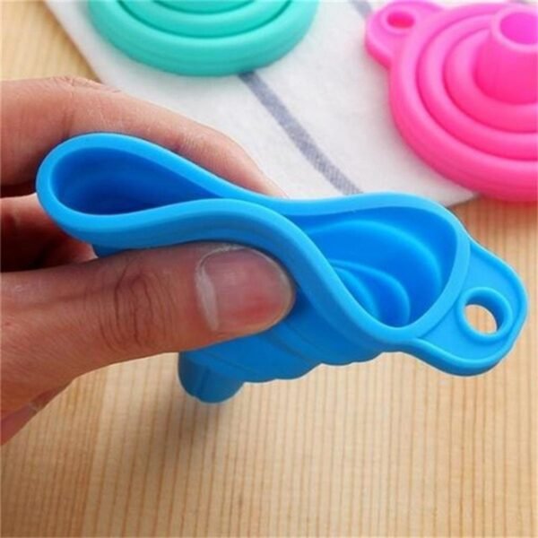 467708.jpg Silicone Funnel for Kitchen Use Oil Pouring Sauce Water Juice