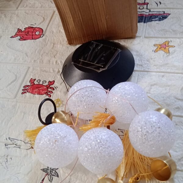 Solar Crystal Ball Wind Chime, Color Changing Solar Powered LED Hanging Wind Chime