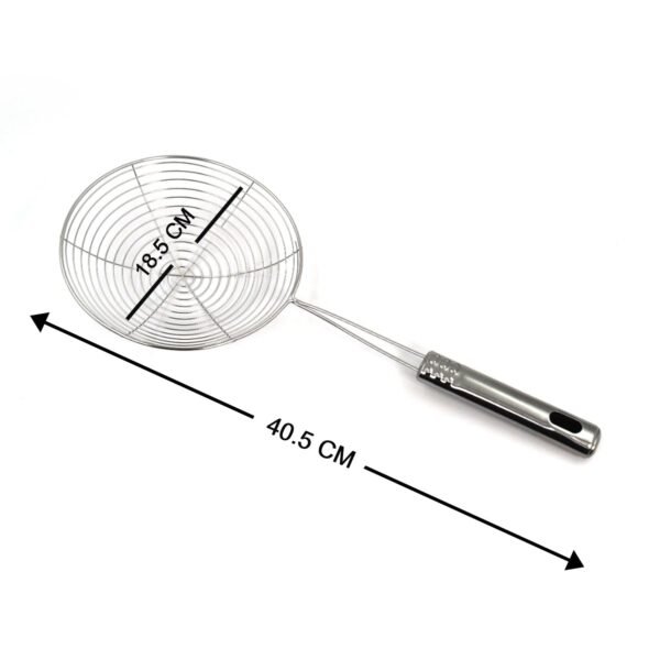 Large Oil Strainer Get Fried Food Stuffs Easily Without Any Problem And Damage