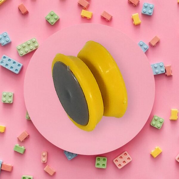 4_fd177f3f-98b5-4bb6-b09e-54a112cce913.jpg Small yoyo toy with string, rotating yoyo toy, brain exerciser for kids (30 Pcs Set)