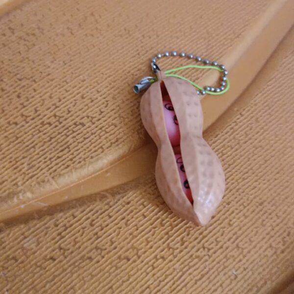 Peanut Popper Fidget Toy, Fun Peanut Pods Anxiety Stress Relief Toy (1Pc)