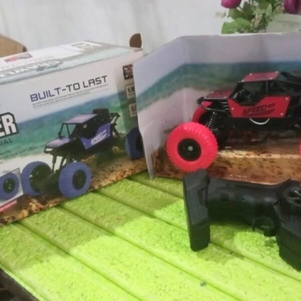 Rock Crawler Monster RC Truck – All-Terrain Rechargeable Stunt Racing Car