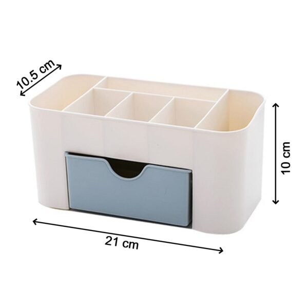 Makeup Cutlery Box Used storing makeup equipments and kits used by womens and ladies