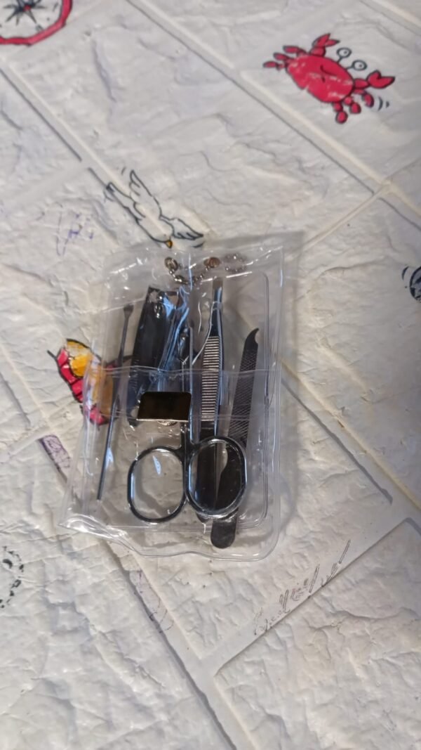 500d89d3-64dd-4380-bf00-d6f0bfe0a170.jpg Professional 5-Piece Stainless Steel Nail Clippers Kit – Travel & Home