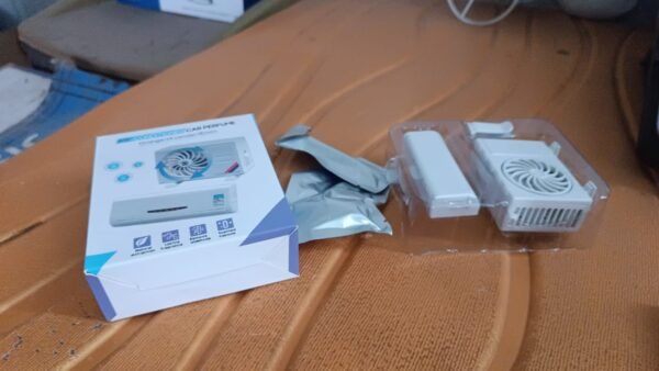 503696d7-4c90-4f43-8d71-77113ddee883.jpg Solar-Powered Car Air Freshener with Built-in Perfume Diffuser for Dashboard & AC Vent