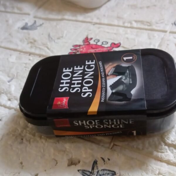 Shoe Shiner and Shoe Polish (1 Pc)
