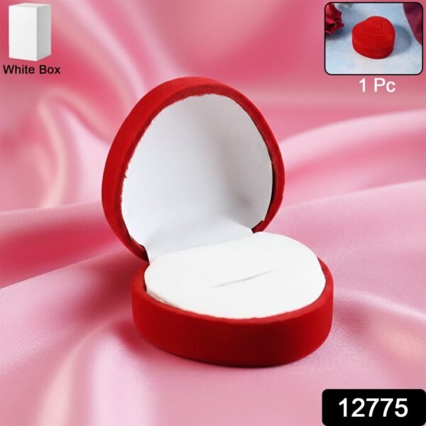 553173a3-7b82-4431-be20-6a29613f2aa5.jpg Premium Heart-Shaped Velvet Jewellery Ring Box (1 Pc)