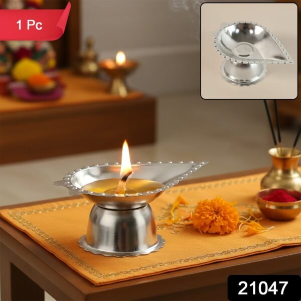 57721047-120Pc-JasmineAgarbattistand-Av-Sv.jpg Stainless Steel Diamond Design Agarbatti & Diya Stand (1 Pc)