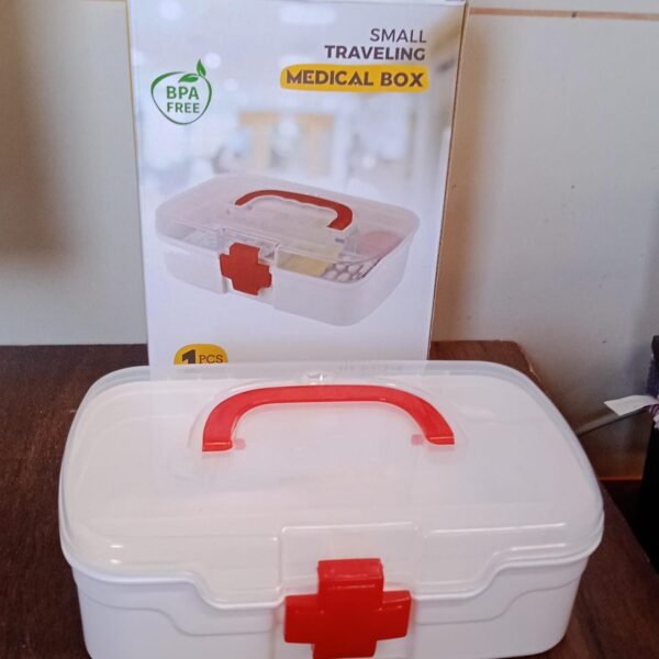 3-Compartment First Aid Box – Portable Medicine Storage with Tray & Clear Lid