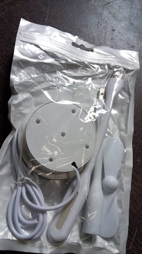 58484566-8f03-429b-9a40-40a1a21574cb.jpg Portable Mini USB Fan, USB Ligh & USB 3 HUB / Port Combo