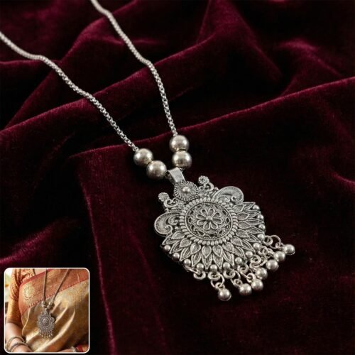 59c104d6-b51f-462a-b0c5-347f13104c4d.jpg Oxidized Silver Finish Sunburst Floral Pendant Necklace (1 Pc)