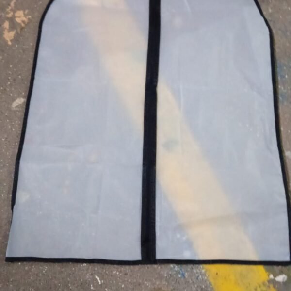 Foldable Non Woven Suit Cover (80×60 CM / 1 Pc / Black Side Chain Suit Cover)