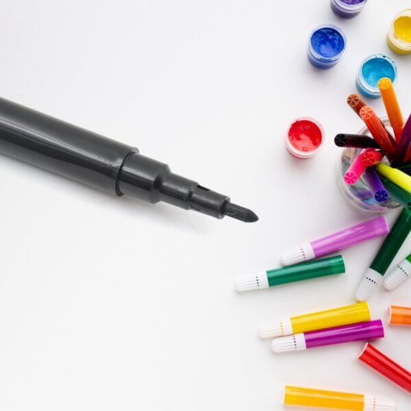 5_e10cdfab-5e96-4f74-a95b-f0e25cab4129.jpg 4-Piece Waterproof Marker Pen Art Set for DIY Crafts, Kids & Artists