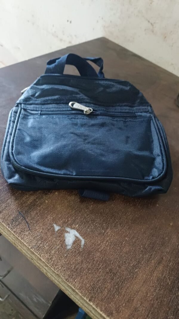 5aa6cec2-260b-470f-92ec-252ffab249e7.jpg Lunch Box Bag for Women and Men – Stylish and Convenient (1 Pc)