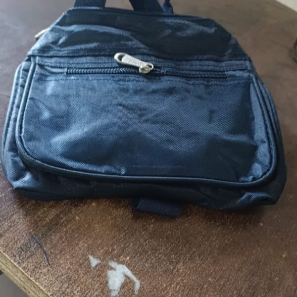 5aa6cec2-260b-470f-92ec-252ffab249e7.jpg Lunch Box Bag for Women and Men – Stylish and Convenient (1 Pc)