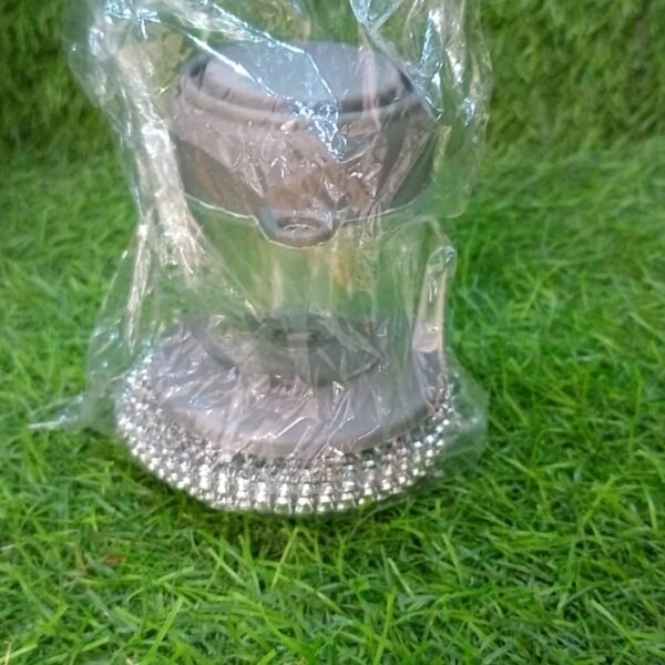 5bba1715-752b-4abe-8cce-563c6b8e6093_a1f2dc38-5db4-4fda-a71c-74d506c54e79.jpg Soap Dispensing Dish Brush (1 Pc): Palm Brush, Kitchen Cleaning