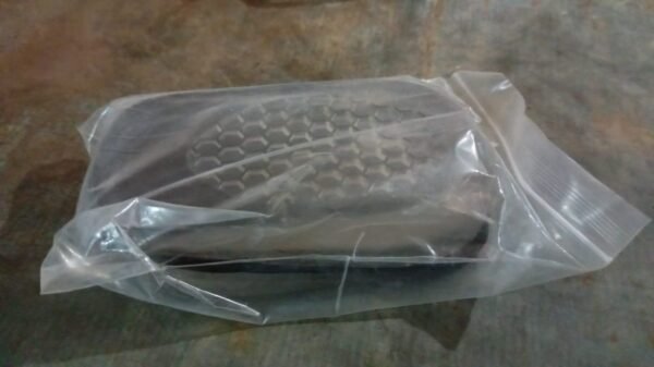 5c38b890-5ffb-407b-9677-218f6edbd5ea.jpg Medium 1 Pairs Silicone Heel Pads, Shoes Insole (11×6×3 Cm)