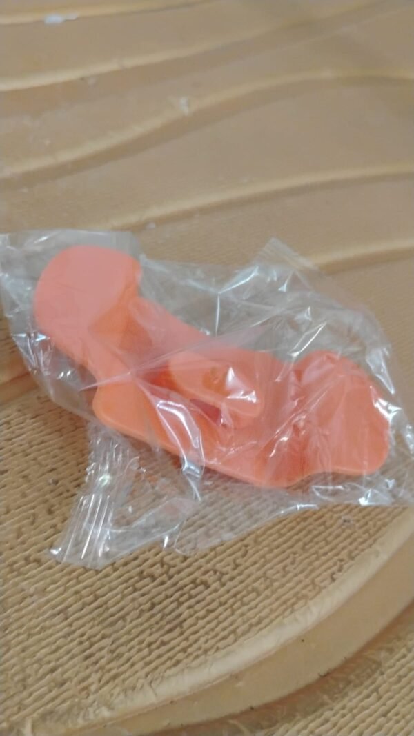 5c741755-5b6f-48b9-8951-785b84bb9ae2.jpg Wall Mounted Plug Holder Hook (1 Pc)