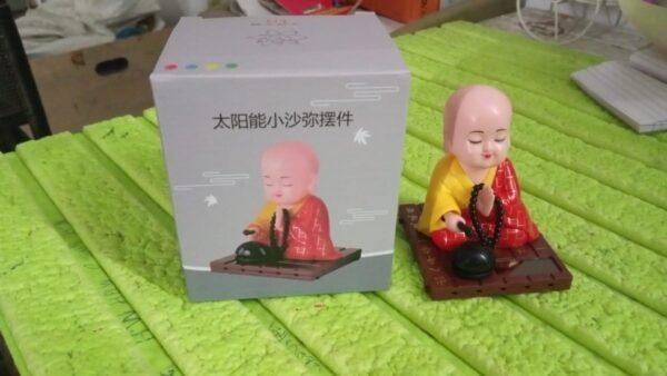 Solar Powered Sitting Buddha Statue (1 Pc / Medium)