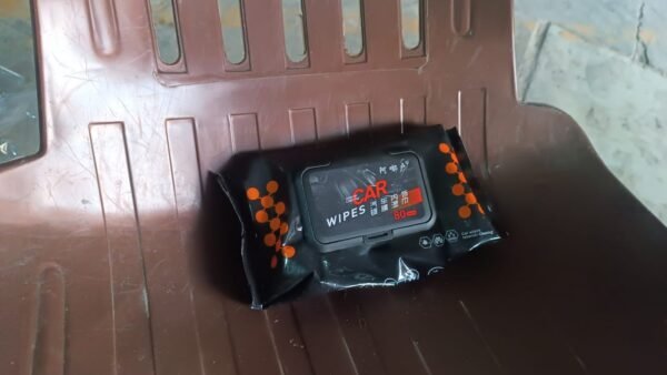 5d7798ce-2ecb-436d-bc70-32e1f8905923.jpg Car Dashboard Scratch Remover Tissue (80 Pcs Set)