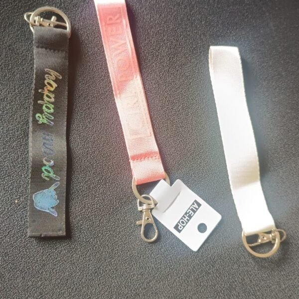 5fccfd14-553c-4597-8db0-6f2f81f71e1d.jpg Fabric Ribbon Keychain (1 Pc, Mix Color)