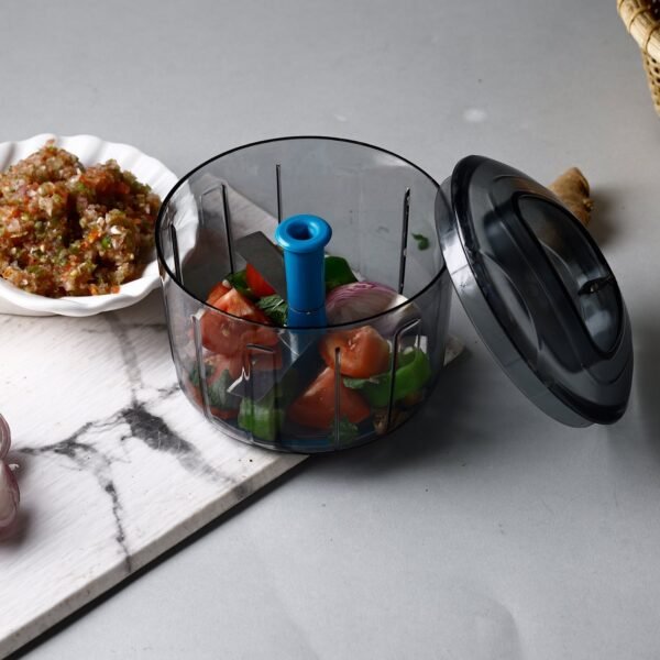 5image_0b017dba-cf6e-428b-9f9d-17e300bf3f82.jpg Ganesh Bingo Lock-Unlock Push Chopper (725ML)